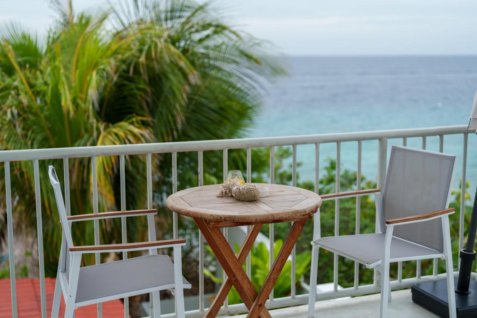 Waterside Apartments Willemstad Esterno foto